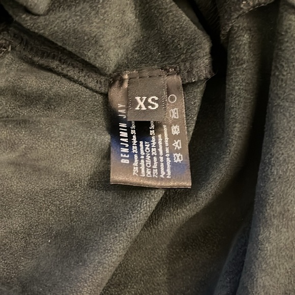 NWT Faux Leather & Lace Short Sleeve Romper - Picture 14 of 16